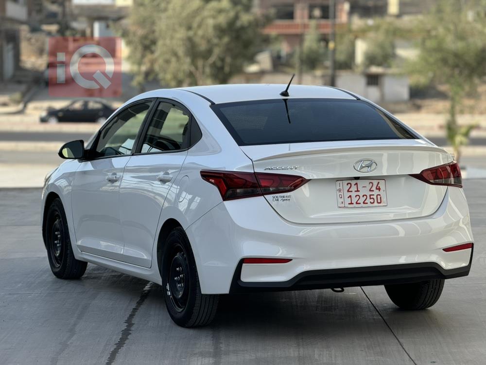 Hyundai Accent